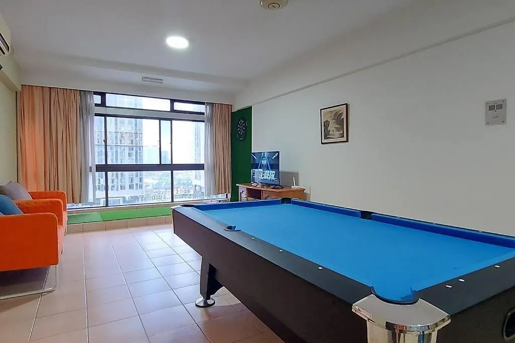 Fahrenheit 88, Kuala Lumpur 14 Apartment